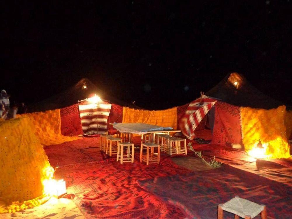 Les Pyramides Hotel Мерзуга Екстер'єр фото